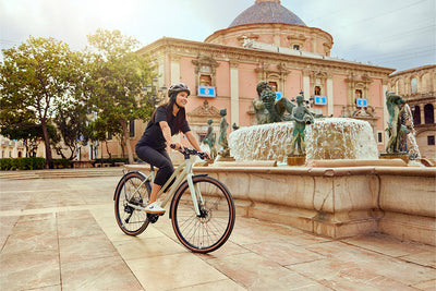 Level Up Your Commute: The Best SHIMANO Gear for Urban Cyclists