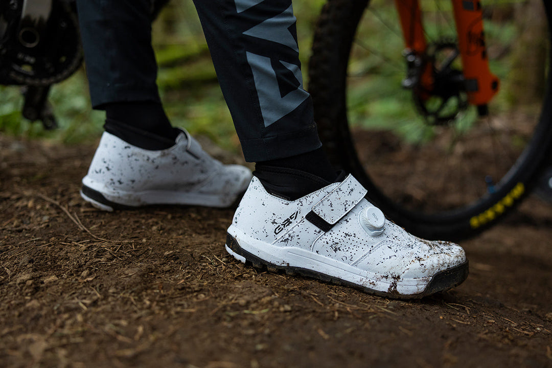 Ride Shimano US | Shop Cycling Apparel, Footwear, Pedals & Cleats