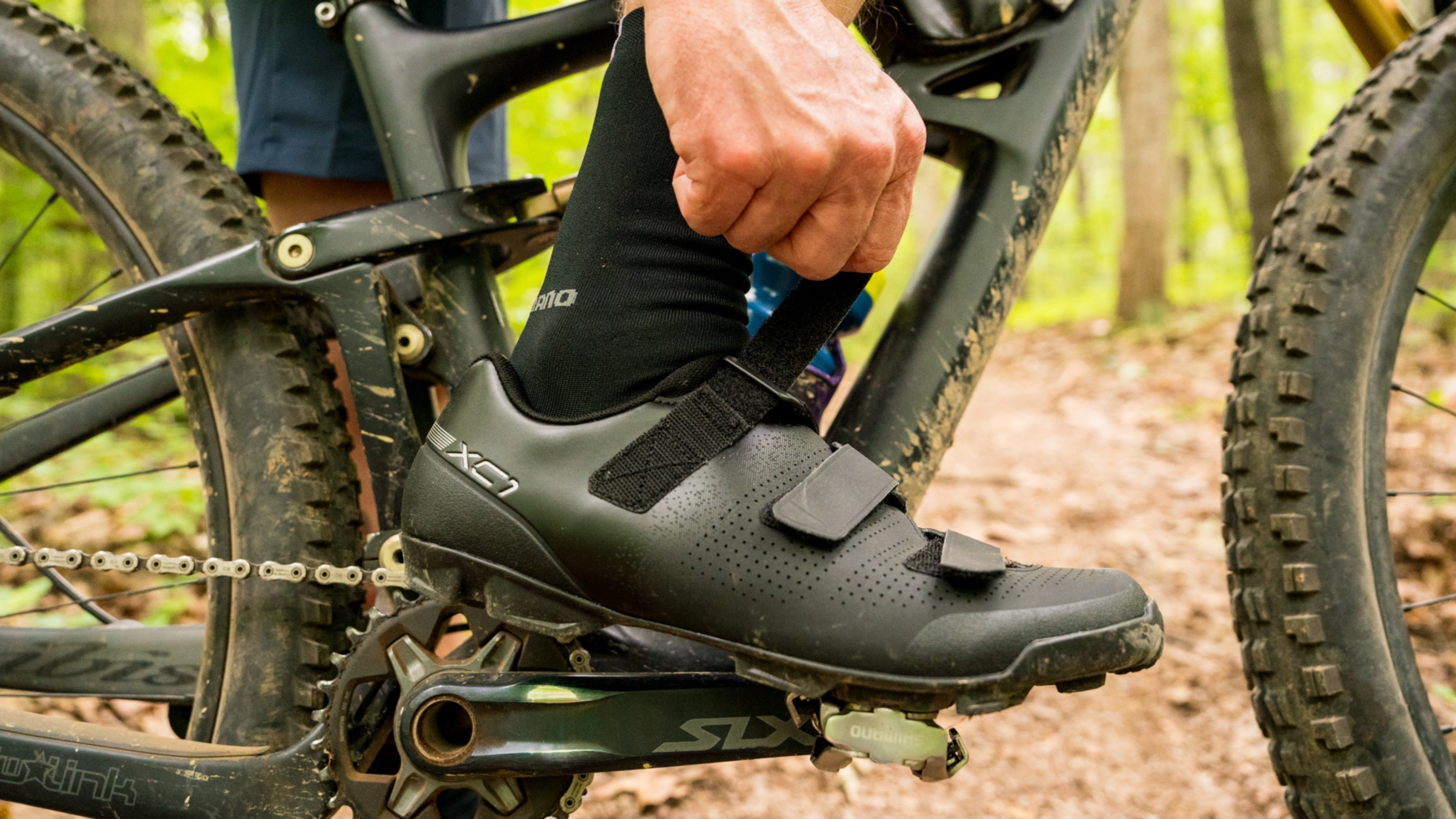 SHIMANO ULTRA ブラック シューズ SH-XC102 | Versatile Cycling Shoe | Ride Shimano