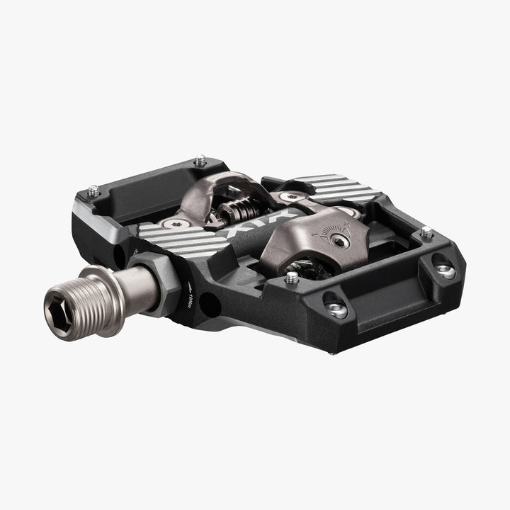 XTR PD-M9220 Enduro Pedal | SPD Bike Pedals | Ride Shimano US